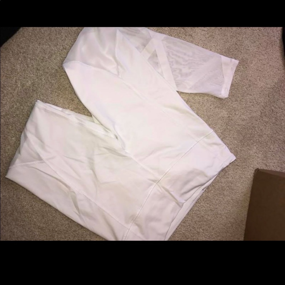 White Victoria’s Secret leggings